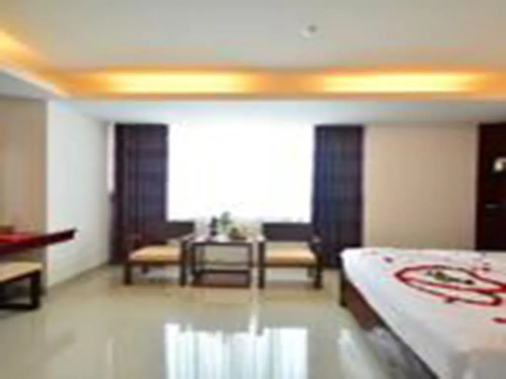 Majestic Nha Trang Hotel