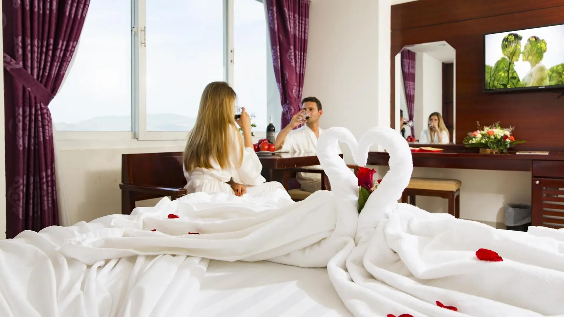 Majestic Nha Trang Hotel 3*,  Vietnam