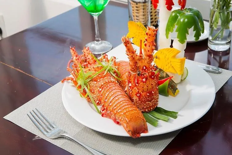 Majestic Nha Trang Hotel 3*,