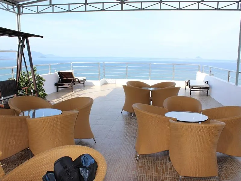 Majestic Nha Trang Hotel