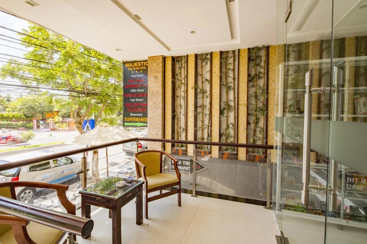 Majestic Nha Trang Hotel 3*,